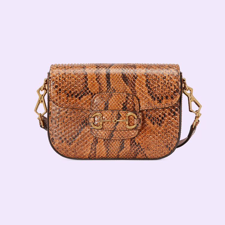 658574.EAAHO.2746.001.077.0000.Light Gucci Horsebit 1955 mini python bag